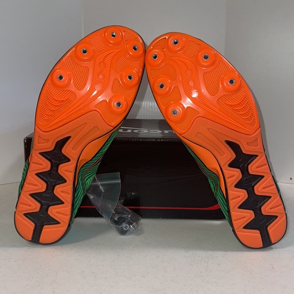 Sz 12.5 Saucony Racing Vendetta 2 - Picture 4 of 6